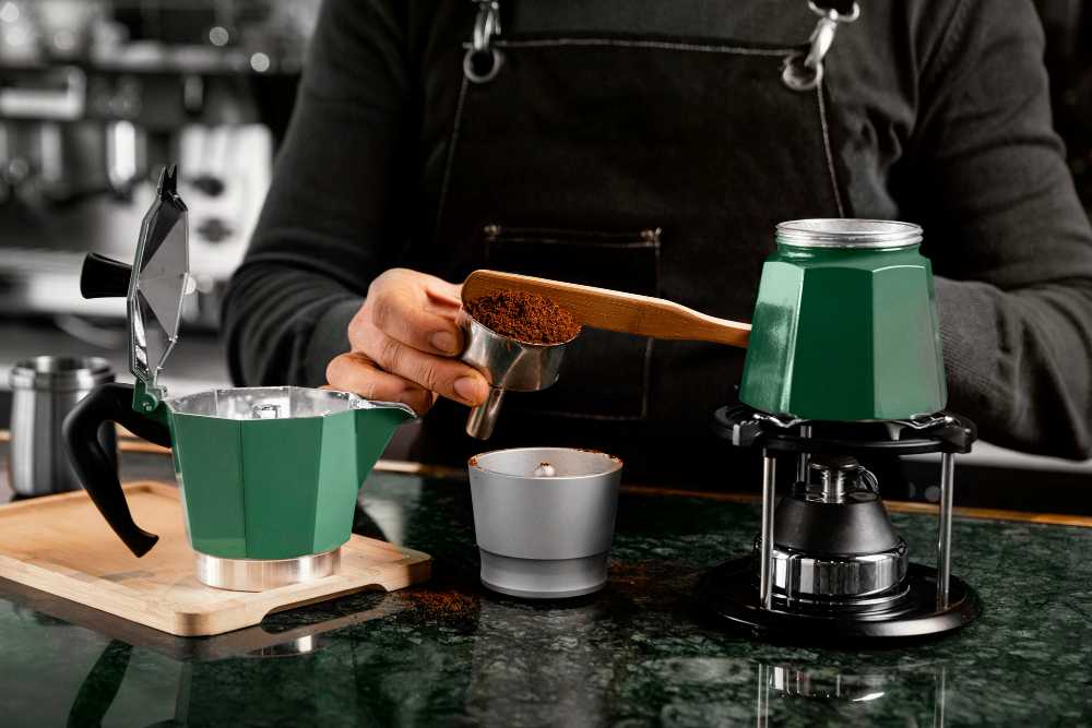 The Return of the Moka Pot - R